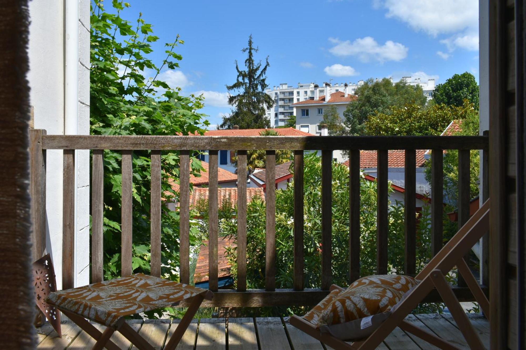 Villa Regis - Jardin-Parking-Wifi-Equipe バイヨンヌ エクステリア 写真